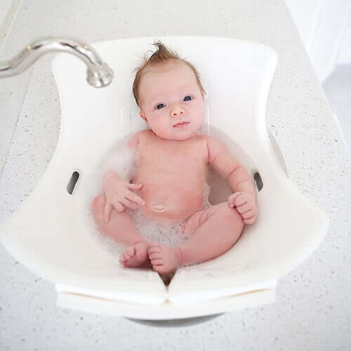 The Soft and Foldable Baby Bathtub
